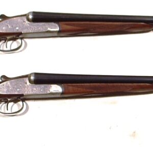 Pareja escopetas I. UGARTECHEA, modelo 1042U, calibre 12, nº 49728 y 49729 -0