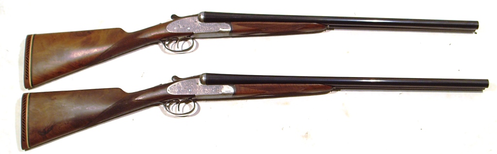 Pareja escopetas I. UGARTECHEA, modelo 1042U, calibre 12, nº 49728 y 49729 -0