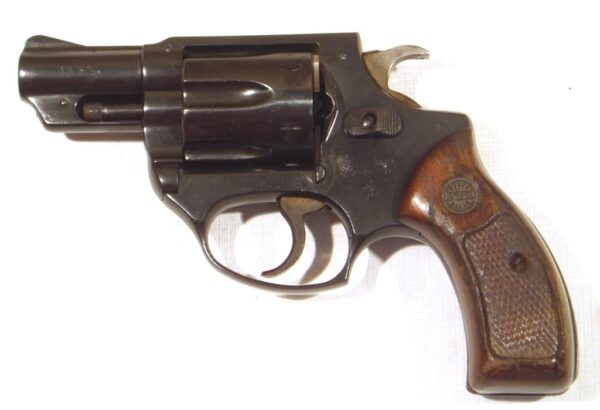 Revolver ASTRA, modelo 680, calibre 38 Sp., nº R426686.-1902