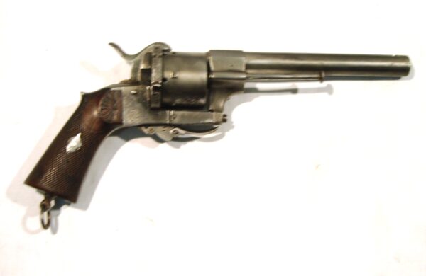 Revolver P. ECHEVARRIA, modelo "PARTICULARES", calibre11 mm., SN9387-0