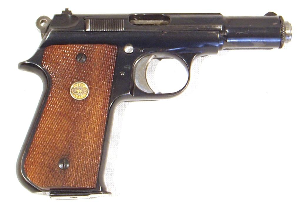 Pistola ASTRA, modelo FALCON, calibre 9 c, nº B1380-0