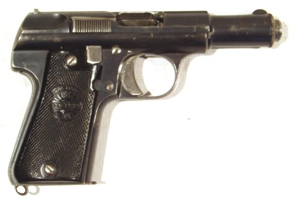 Pistola ASTRA, modelo 3000, calibre 9 corto,, nº 639869-0