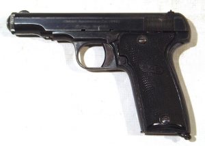 Pistola MAB, mdelo D, calibre 7,65 (32 ACP ), nº 19863-0