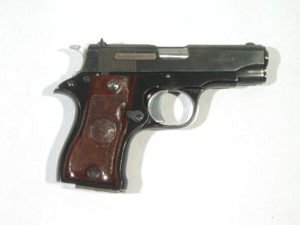 Pistola STAR, modelo STARFIRE DK, calibre 9 corto, nº 1215754-0
