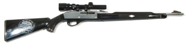 Carabina REMINGTON, MODELO NILON 66 AUTOLOADER, calibre 22 lr. nº A2161953-0