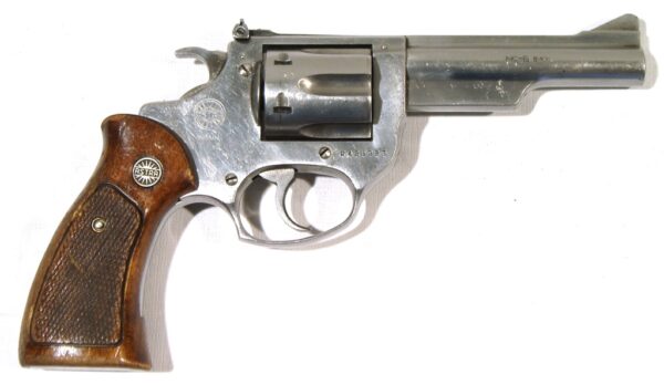 Revolver ASTRA, modelo NC6 INOX, calibre 38 Sp. varios-0