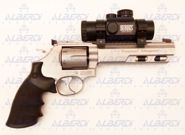 SMITH WESSON mod 686 Universal Champion 6 pulgadas cal 357 Mg nº UTC0489-1 B Agua